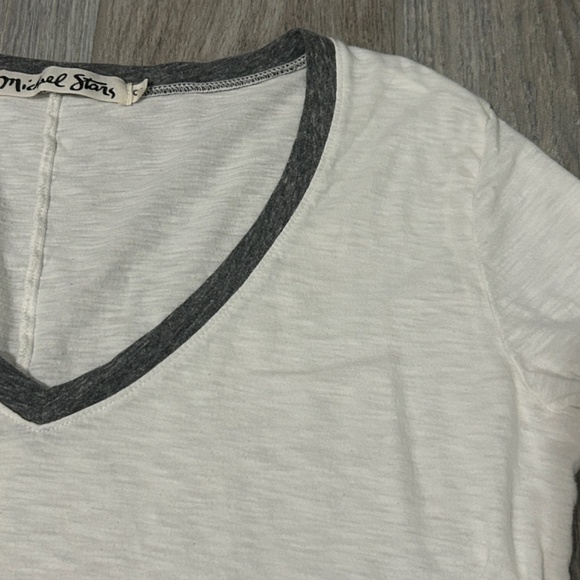 Michael Stars Tops - Women's Michael Stars WhiteGray Slub V-Neck T-Shirt - SMALL